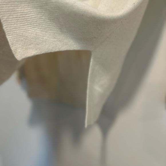 J.McLaughlin Women’s Sz: S Ivory Cashmere Turtleneck Sweater Fall Winter. - Picture 10 of 12